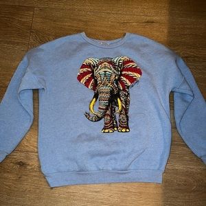 Elephant crew neck